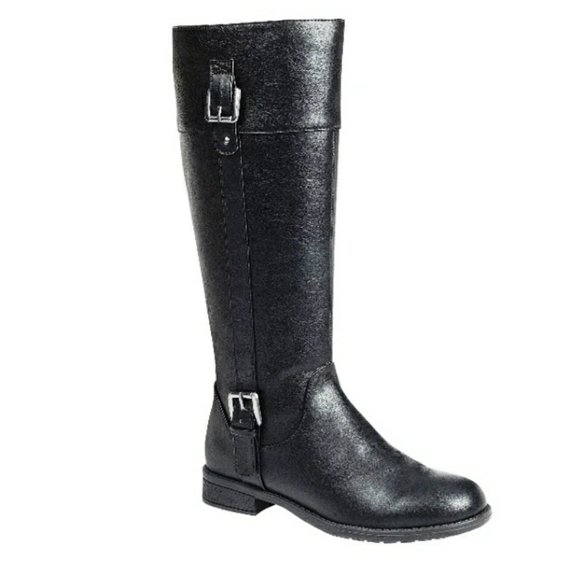 Shoes - FOREVER BOOTS